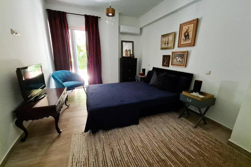 Modern Apt In The Heart Of Glyfada - Literally!! Athene Buitenkant foto